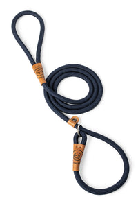 Rope slip leash for dogs in navy blue with leather features