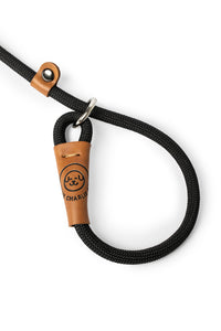 Dog slip leash in black rope with leather features