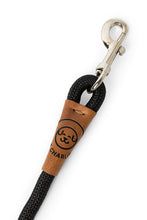 Load image into Gallery viewer, Dog leash in black rope with metal clip and leather features
