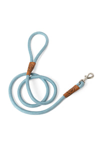 Dog leash in light blue rope with metal clip and leather features