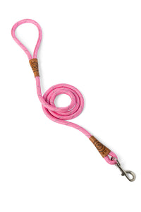 Rope dog leash in pink with metal clip and leather features