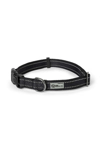 Black nylon dog collar with plastic clip